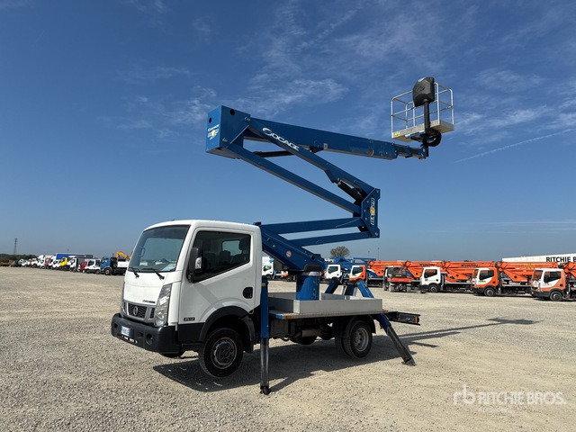 2016 Nissan Cabstar 35.12 2016 Socage DA324 EU5B 24 m on Bucket Truck - Veoautolt tõusev platvorm: pilt 2 2016 Nissan Cabstar 35.12 2016 Socage DA324 EU5B 24 m on Bucket Truck - Veoautolt tõusev platvorm: pilt 2