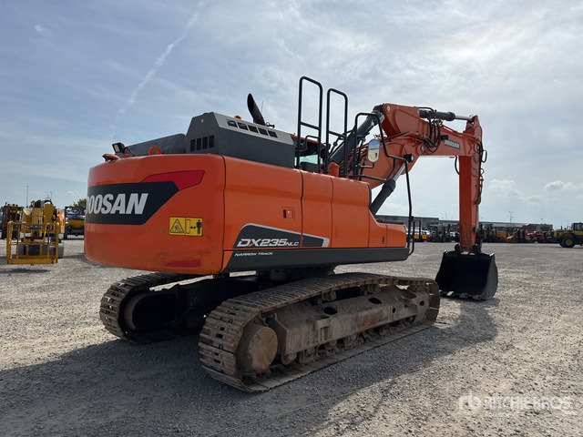 2017 Doosan DX235NLC-5 Escavatore cingolato - Lintekskavaator: pilt 3 2017 Doosan DX235NLC-5 Escavatore cingolato - Lintekskavaator: pilt 3