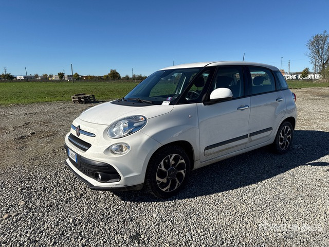 2017 Fiat 500L Automobile - Auto: pilt 1 2017 Fiat 500L Automobile - Auto: pilt 1
