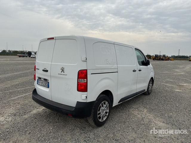 2018 Peugeot Expert Autocarro furgonato - Väike kaubik: pilt 3 2018 Peugeot Expert Autocarro furgonato - Väike kaubik: pilt 3