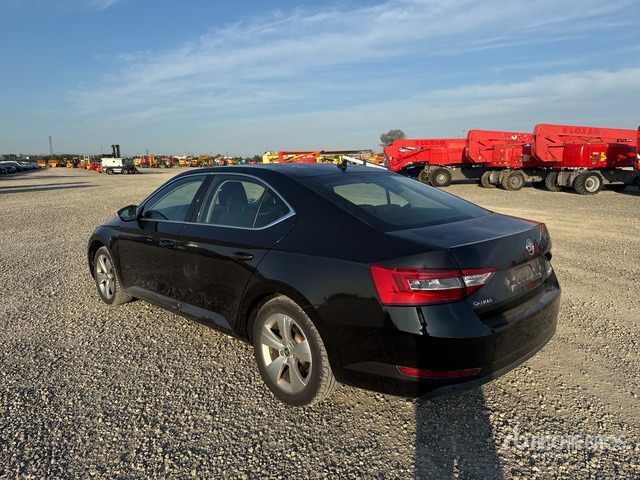 2018 Skoda Superb Autovettura - Auto: pilt 4 2018 Skoda Superb Autovettura - Auto: pilt 4