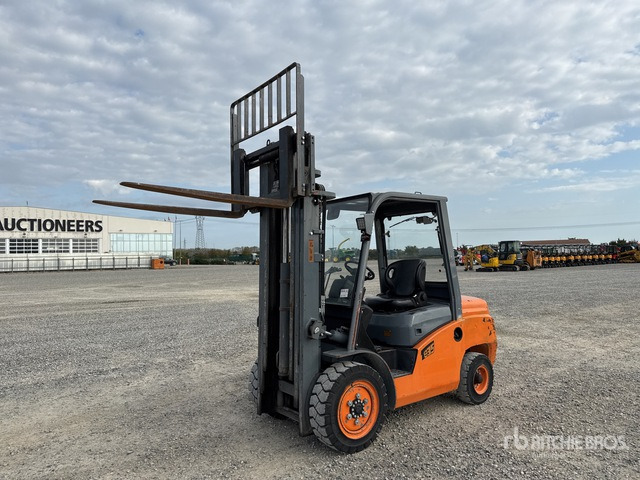 2019 Eurocosmec CPCD35T8 3500 kg Forklift - Kahveltõstuk: pilt 2 2019 Eurocosmec CPCD35T8 3500 kg Forklift - Kahveltõstuk: pilt 2