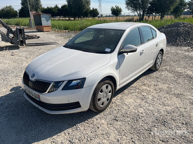 2019 Skoda Octavia (Inoperable) Automobile - Auto: pilt 4 2019 Skoda Octavia (Inoperable) Automobile - Auto: pilt 4