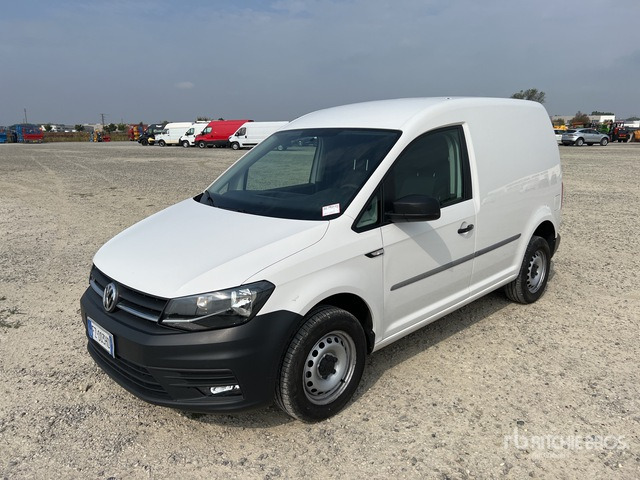 2019 Volkswagen Caddy 2.0 TDI 122CV 4MOTION BUSINESS Van Truck - Väike kaubik: pilt 1 2019 Volkswagen Caddy 2.0 TDI 122CV 4MOTION BUSINESS Van Truck - Väike kaubik: pilt 1