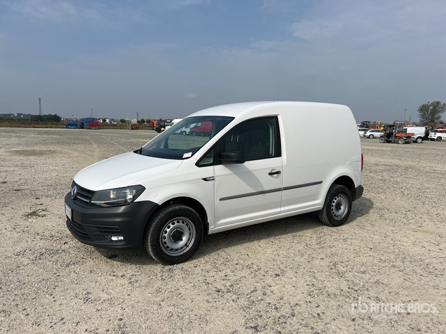 2019 Volkswagen Caddy 2.0 TDI 122CV 4MOTION BUSINESS Van Truck - Väike kaubik: pilt 3 2019 Volkswagen Caddy 2.0 TDI 122CV 4MOTION BUSINESS Van Truck - Väike kaubik: pilt 3