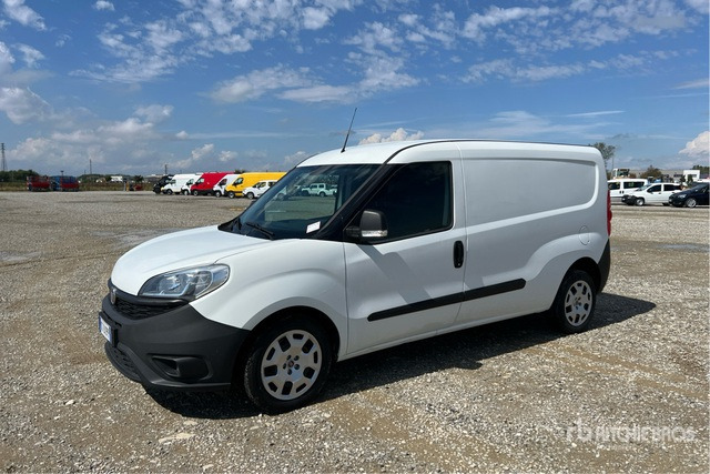 2020 Fiat Doblo CARGO MAXI 1.6 MJET 120CV LOUNGE Van Truck - Väike kaubik: pilt 3 2020 Fiat Doblo CARGO MAXI 1.6 MJET 120CV LOUNGE Van Truck - Väike kaubik: pilt 3
