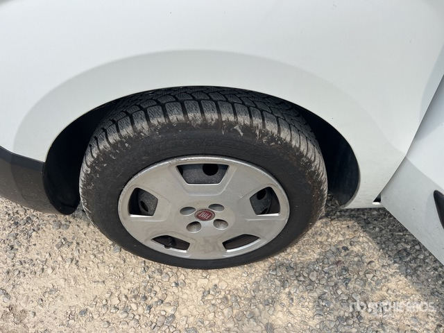 2020 Fiat Fiorino Autocarro furgonato - Väike kaubik: pilt 5 2020 Fiat Fiorino Autocarro furgonato - Väike kaubik: pilt 5