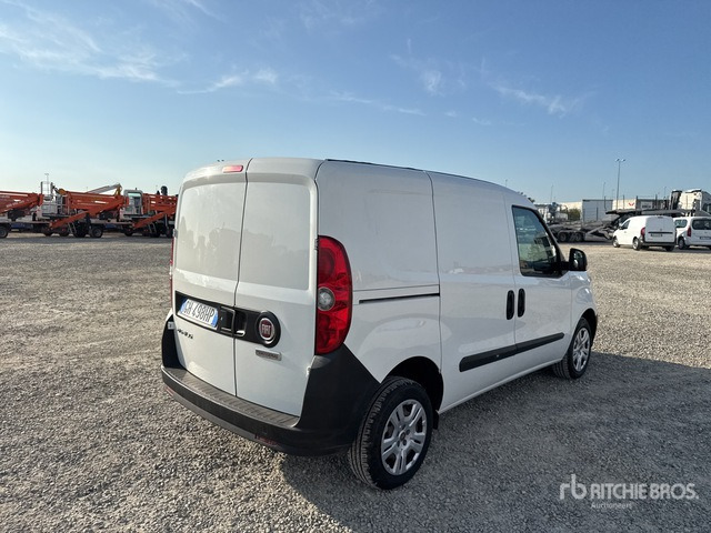 2021 Fiat Doblo CARGO CH1 LOUNGE 1.3 MJET 95CV ... Van Truck - Väike kaubik: pilt 4 2021 Fiat Doblo CARGO CH1 LOUNGE 1.3 MJET 95CV ... Van Truck - Väike kaubik: pilt 4