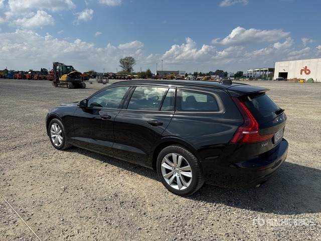 2021 Volvo V60 SW B4 D AUTOM. MOMENTUM BUSINESS Automobile - Auto: pilt 4 2021 Volvo V60 SW B4 D AUTOM. MOMENTUM BUSINESS Automobile - Auto: pilt 4