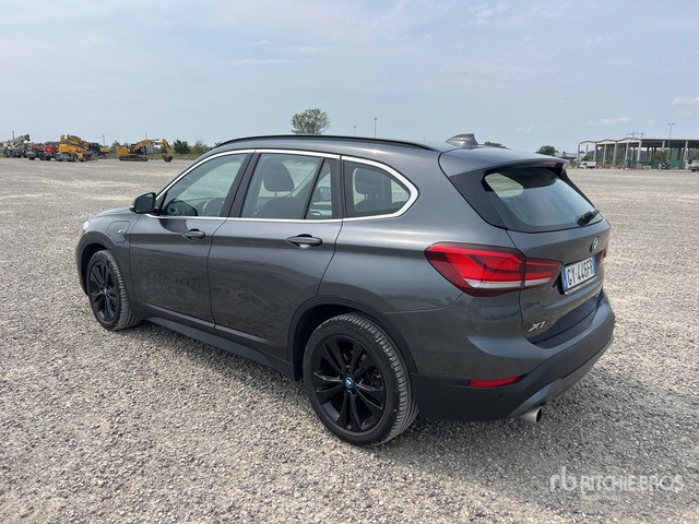 BMW X1 Automobile - Auto: pilt 3 BMW X1 Automobile - Auto: pilt 3