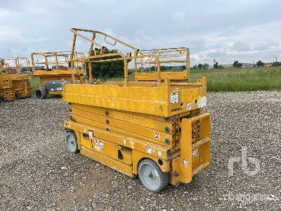 HAULOTTE COMPACT 10N Electric (Inoperable) - Käärlift: pilt 4 HAULOTTE COMPACT 10N Electric (Inoperable) - Käärlift: pilt 4