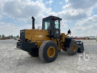 KOMATSU WA250-1 - Rataslaadur: pilt 3 KOMATSU WA250-1 - Rataslaadur: pilt 3