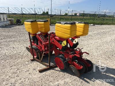 MATERMACC 8230 Seeder Parts - Külvimasin: pilt 4 MATERMACC 8230 Seeder Parts - Külvimasin: pilt 4