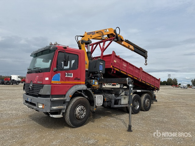 Mercedes-Benz Atego 1828 Dump Truck with Crane - Kallurauto, Kraanaga veoauto: pilt 1 Mercedes-Benz Atego 1828 Dump Truck with Crane - Kallurauto, Kraanaga veoauto: pilt 1