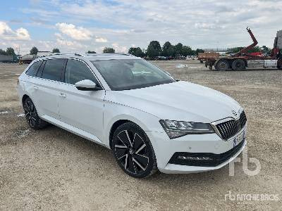 SKODA SUPERB WAGON 2.0 TDI EVO 150CV EXECUTIVE - Auto: pilt 4 SKODA SUPERB WAGON 2.0 TDI EVO 150CV EXECUTIVE - Auto: pilt 4