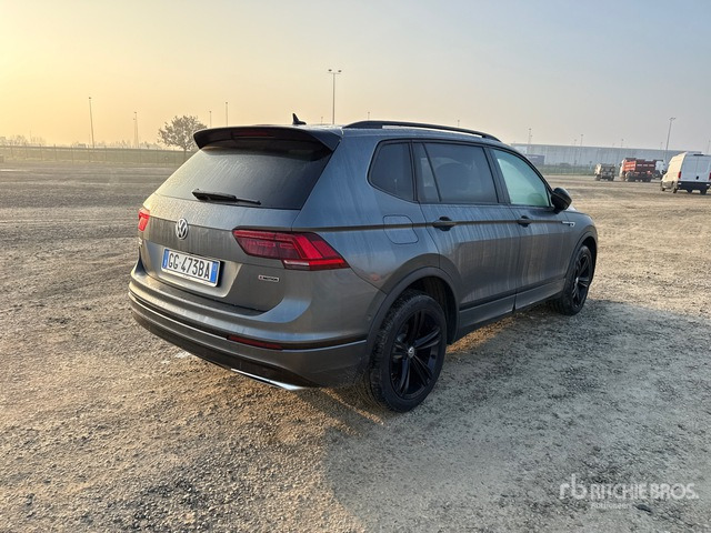 Volkswagen Tiguan SUV - Maastur: pilt 4 Volkswagen Tiguan SUV - Maastur: pilt 4