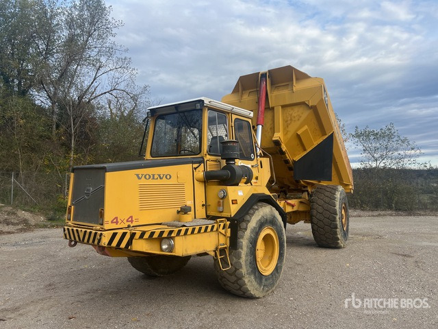 1989 Volvo A25 Articulated Dump Truck - Liigendkallur: pilt 3 1989 Volvo A25 Articulated Dump Truck - Liigendkallur: pilt 3