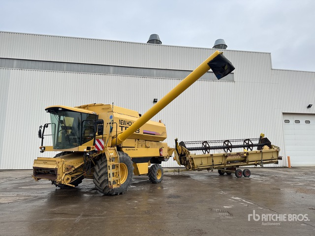 1997 New Holland TF78 Moissonneuse Batteuse Combine Harvester - Kombain: pilt 1 1997 New Holland TF78 Moissonneuse Batteuse Combine Harvester - Kombain: pilt 1