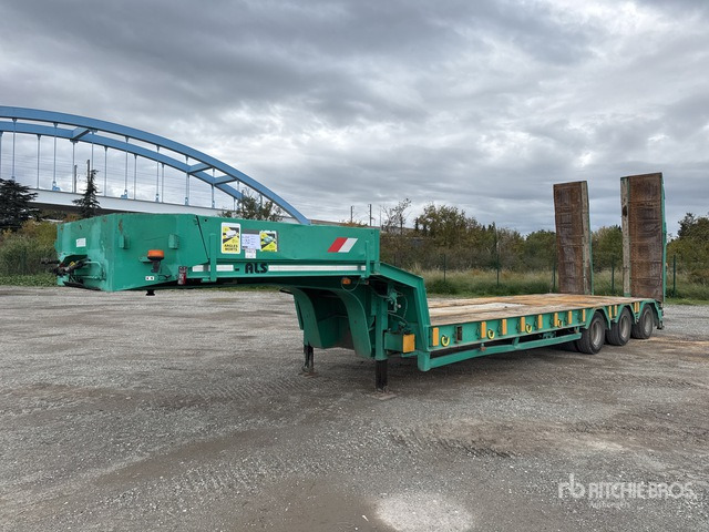 1999 TR AX Tri/A Semi-Remorque Porte-Engin Lowboy Trailer - Madal platvormpoolhaagis: pilt 2 1999 TR AX Tri/A Semi-Remorque Porte-Engin Lowboy Trailer - Madal platvormpoolhaagis: pilt 2
