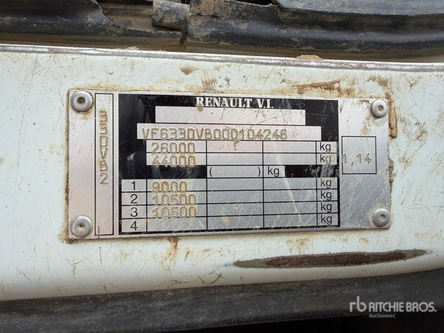 2003 Renault Kerax 380 Camion Plateau Avec Grue Flatbed Truck with Crane - Madelveok/ Platvormveok, Kraanaga veoauto: pilt 2 2003 Renault Kerax 380 Camion Plateau Avec Grue Flatbed Truck with Crane - Madelveok/ Platvormveok, Kraanaga veoauto: pilt 2