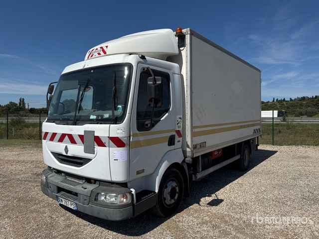 2004 Renault Midlum 180dci 4x2 Camion Fourgon 4x2 Van Truck - Kasti veoauto: pilt 1 2004 Renault Midlum 180dci 4x2 Camion Fourgon 4x2 Van Truck - Kasti veoauto: pilt 1