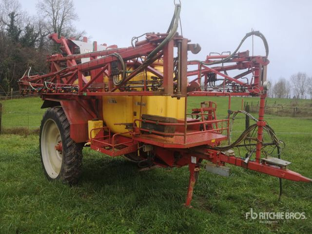 2005 Beyne PLK3500 30 m S/A Pulverisateur traine Pull-Type Sprayer - Järelveetav pritsija: pilt 2 2005 Beyne PLK3500 30 m S/A Pulverisateur traine Pull-Type Sprayer - Järelveetav pritsija: pilt 2