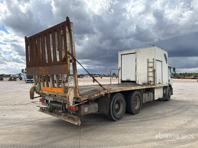 2005 Renault Premium 370,26 6x2 Camion Plateau Flatbed Truck - Madelveok/ Platvormveok: pilt 4 2005 Renault Premium 370,26 6x2 Camion Plateau Flatbed Truck - Madelveok/ Platvormveok: pilt 4