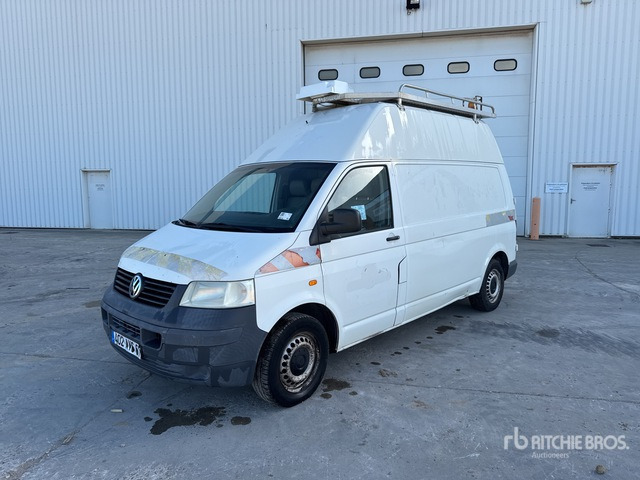 2006 Volkswagen Transporter TDI 4 Motion Vehicule Utilitaire Cargo Van - Kaubik: pilt 2 2006 Volkswagen Transporter TDI 4 Motion Vehicule Utilitaire Cargo Van - Kaubik: pilt 2