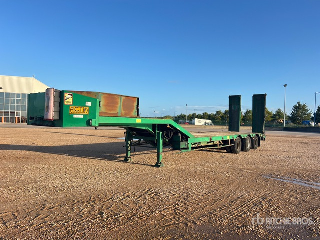 2007 ACTM S46315R Semi-Remorque Porte-Engins 3 Es ... Lowboy Trailer - Madal platvormpoolhaagis: pilt 2 2007 ACTM S46315R Semi-Remorque Porte-Engins 3 Es ... Lowboy Trailer - Madal platvormpoolhaagis: pilt 2