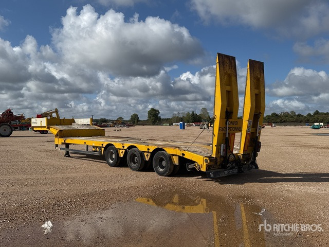 2007 Faymonville TL3GE Tri/A Semi-Remorque Porte-Engin ... Lowboy Trailer - Madal platvormpoolhaagis: pilt 3 2007 Faymonville TL3GE Tri/A Semi-Remorque Porte-Engin ... Lowboy Trailer - Madal platvormpoolhaagis: pilt 3
