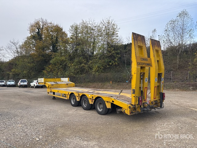 2007 Faymonville TL3GE Tri/A Semi-Remorque Porte-Engin ... Lowboy Trailer - Madal platvorm järelhaagis: pilt 2 2007 Faymonville TL3GE Tri/A Semi-Remorque Porte-Engin ... Lowboy Trailer - Madal platvorm järelhaagis: pilt 2