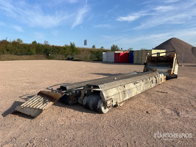 2007 Nordberg Metso LT 1100 Concasseur Impact Crusher - Hooldusniiduk/ Multšer: pilt 1 2007 Nordberg Metso LT 1100 Concasseur Impact Crusher - Hooldusniiduk/ Multšer: pilt 1