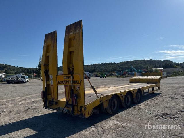 2008 Faymonville Multimax Tri/A Semi-Remorque Porte-Engin ... Lowboy Trailer - Madal platvormpoolhaagis: pilt 3 2008 Faymonville Multimax Tri/A Semi-Remorque Porte-Engin ... Lowboy Trailer - Madal platvormpoolhaagis: pilt 3