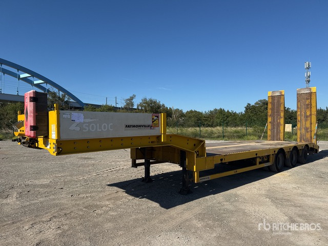 2008 Faymonville Multimax Tri/A Semi-Remorque Porte-Engin ... Lowboy Trailer - Madal platvormpoolhaagis: pilt 1 2008 Faymonville Multimax Tri/A Semi-Remorque Porte-Engin ... Lowboy Trailer - Madal platvormpoolhaagis: pilt 1