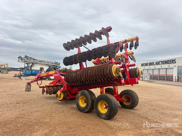 2009 Vaderstad Carrier 650 6.5 m Semi-Mount Dechaumeur A D ... Disc Harrow - Ketasäke: pilt 4 2009 Vaderstad Carrier 650 6.5 m Semi-Mount Dechaumeur A D ... Disc Harrow - Ketasäke: pilt 4
