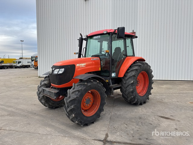 2011 Kubota M108S 4x4 Tracteur Agricole 4WD Tractor - Traktor: pilt 2 2011 Kubota M108S 4x4 Tracteur Agricole 4WD Tractor - Traktor: pilt 2