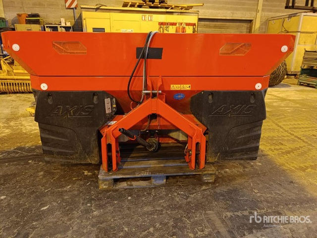 2011 Kuhn Axis 20.1 W T25 28 m 3-Point 2000 L Fertilizer Spreader - Hooldusniiduk/ Multšer: pilt 2 2011 Kuhn Axis 20.1 W T25 28 m 3-Point 2000 L Fertilizer Spreader - Hooldusniiduk/ Multšer: pilt 2
