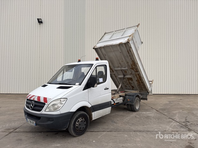 2012 Mercedes-Benz Sprinter 516 CDI 4x2 Camion Benne Dump Truck: Light Duty - Kallurauto: pilt 2 2012 Mercedes-Benz Sprinter 516 CDI 4x2 Camion Benne Dump Truck: Light Duty - Kallurauto: pilt 2