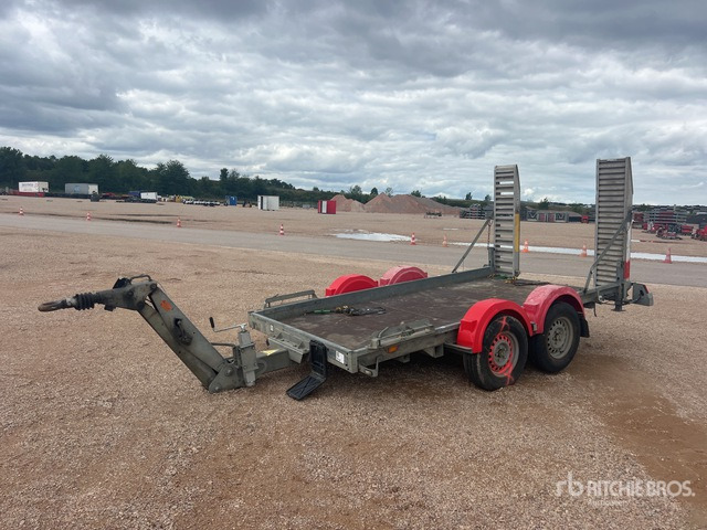 2013 Hubiere H212L T/A Remorque Equipment Trailer - Madal platvorm järelhaagis: pilt 2 2013 Hubiere H212L T/A Remorque Equipment Trailer - Madal platvorm järelhaagis: pilt 2