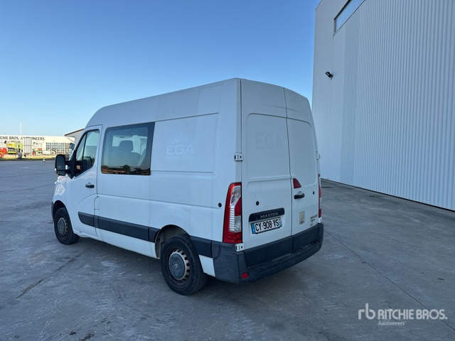 2013 Renault Master Vehicule Utilitaire Cargo Van - Kaubik, Meeskonnaauto: pilt 3 2013 Renault Master Vehicule Utilitaire Cargo Van - Kaubik, Meeskonnaauto: pilt 3