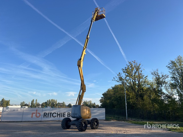 2014 Haulotte HA16PX 4WD Diesel Nacelle Articulee Articulating Boom Lift - Liigendpoom: pilt 3 2014 Haulotte HA16PX 4WD Diesel Nacelle Articulee Articulating Boom Lift - Liigendpoom: pilt 3