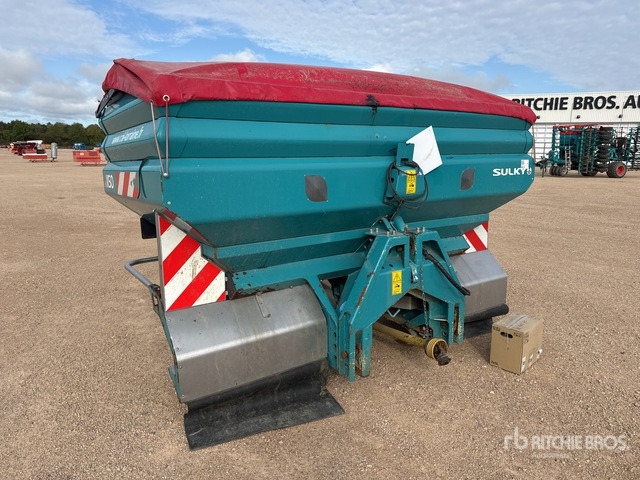 2014 Sulky X50WPB 44 m 3-Point 4000 L Epandeur A ... Fertilizer Spreader - Väetiselaoturid: pilt 1 2014 Sulky X50WPB 44 m 3-Point 4000 L Epandeur A ... Fertilizer Spreader - Väetiselaoturid: pilt 1