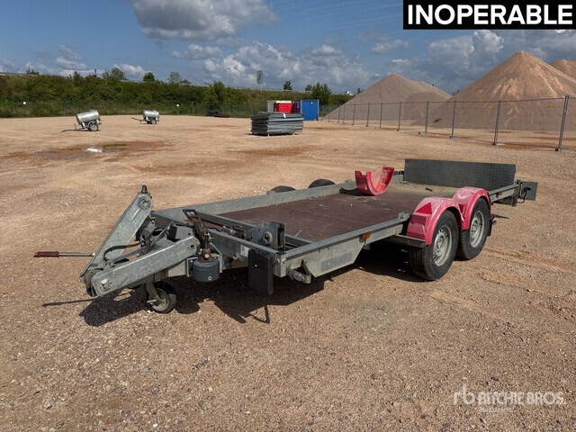 2015 Hubiere H212L 01CF T/A Remorque (Inoperable) Equipment Trailer - Madal platvorm järelhaagis: pilt 1 2015 Hubiere H212L 01CF T/A Remorque (Inoperable) Equipment Trailer - Madal platvorm järelhaagis: pilt 1