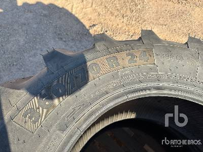 MICHELIN OMNIBIB 360/70R Quantity of (2) Qte De 2 Pneus ... - Rehv: pilt 4 MICHELIN OMNIBIB 360/70R Quantity of (2) Qte De 2 Pneus ... - Rehv: pilt 4