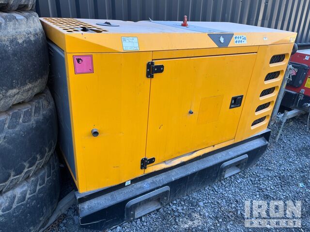 Sdmo R44 Generator Set - Generaatorikomplekt: pilt 1 Sdmo R44 Generator Set - Generaatorikomplekt: pilt 1