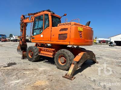 VOLVO EW160D Pelle Sur Pneus - Ratastel ekskavaator: pilt 2 VOLVO EW160D Pelle Sur Pneus - Ratastel ekskavaator: pilt 2