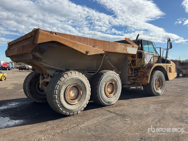 2011 Cat 735 6x6. Articulated Dump Truck - Liigendkallur: pilt 4 2011 Cat 735 6x6. Articulated Dump Truck - Liigendkallur: pilt 4