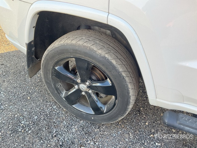 2014 Jeep Grand Cherokee Overland CRD 4WD SUV - Maastur: pilt 5 2014 Jeep Grand Cherokee Overland CRD 4WD SUV - Maastur: pilt 5
