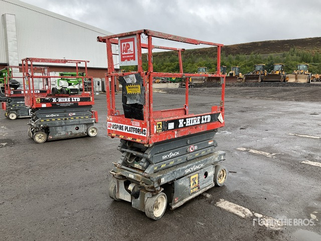 2014 Skyjack SJIII3219 Electric Scissor Lift - Käärlift: pilt 1 2014 Skyjack SJIII3219 Electric Scissor Lift - Käärlift: pilt 1