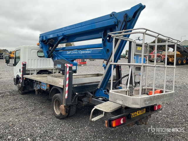 2015 Nissan Cabstar NT400 2015 CTE ZED 21.2JH 20 m on 4x2 Bucket Truck - Veoautolt tõusev platvorm: pilt 5 2015 Nissan Cabstar NT400 2015 CTE ZED 21.2JH 20 m on 4x2 Bucket Truck - Veoautolt tõusev platvorm: pilt 5